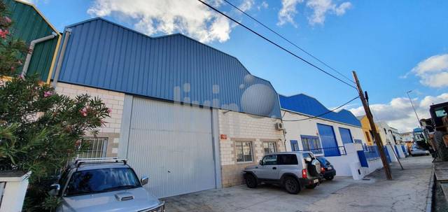 Nave industrial en Venta en Renfe - Bulevar 1ª y 2ª Fase