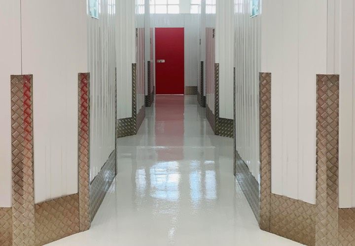 Box room to rent in Rubí