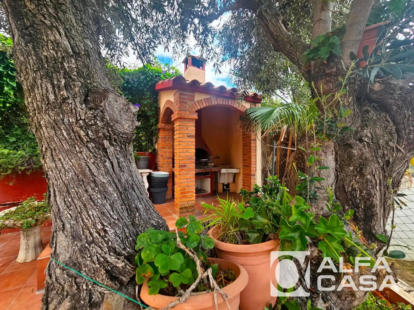 Jardí de Casa o xalet en venda en Pineda de Mar amb Aire condicionat, Calefacció i Jardí privat