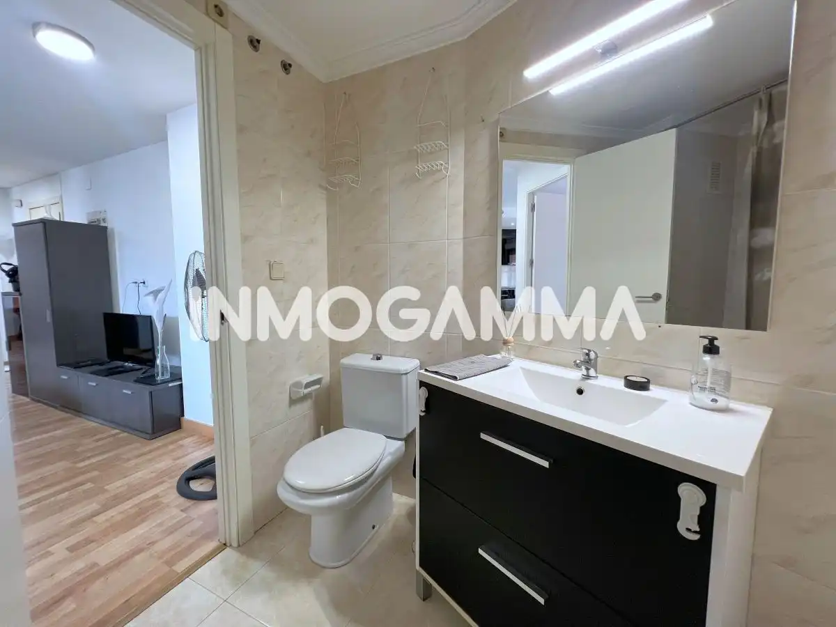 Baño de Piso en venta en Cullera con Aire acondicionado, Calefacción y Terraza