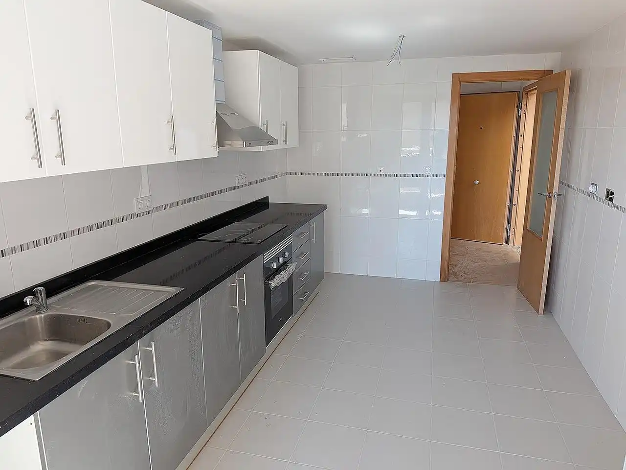 Kitchen of Flat for sale in Ulldecona  with Terrace, Balcony and Community pool