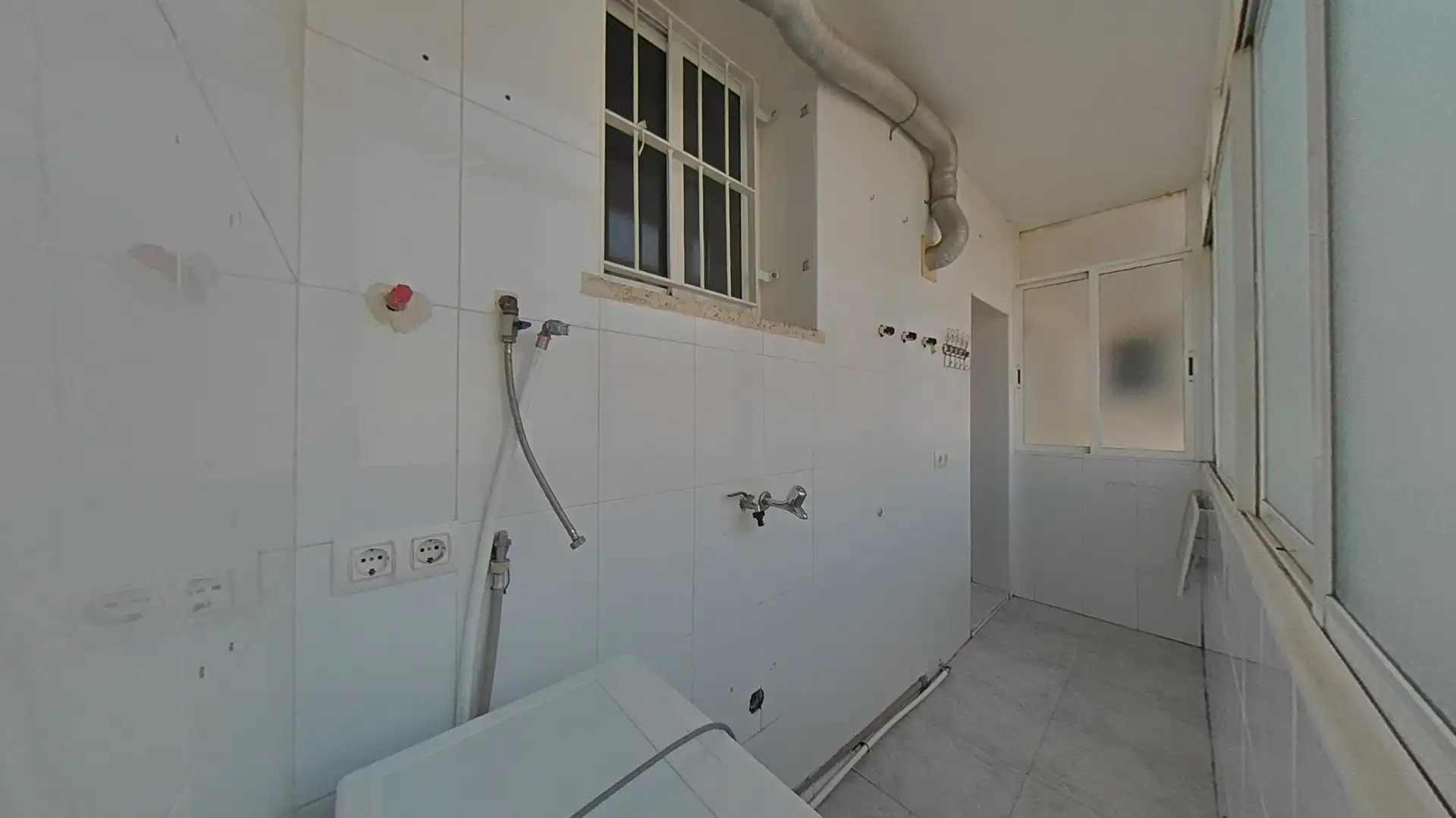 Baño de Piso en venta en La Unión con Aire acondicionado y Balcón