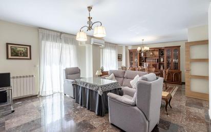 Living room of Flat for sale in  Granada Capital  with Balcony