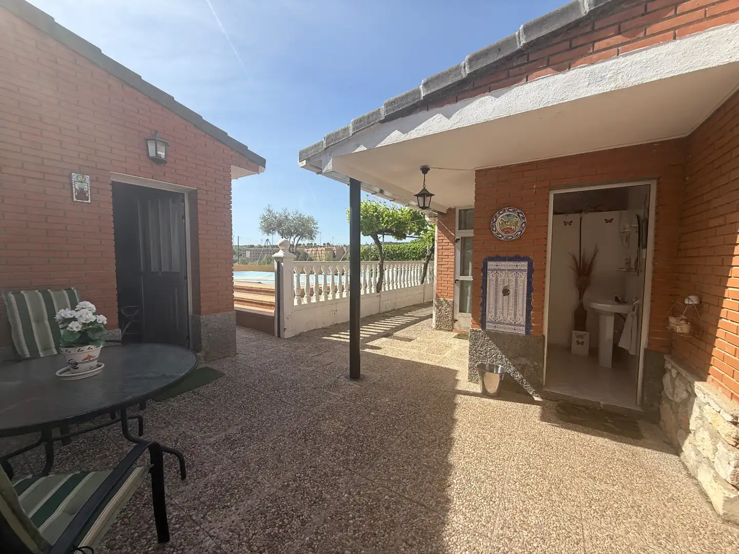 Houses for sale in Arganda del Rey  with Air Conditioner, Heating and Private garden