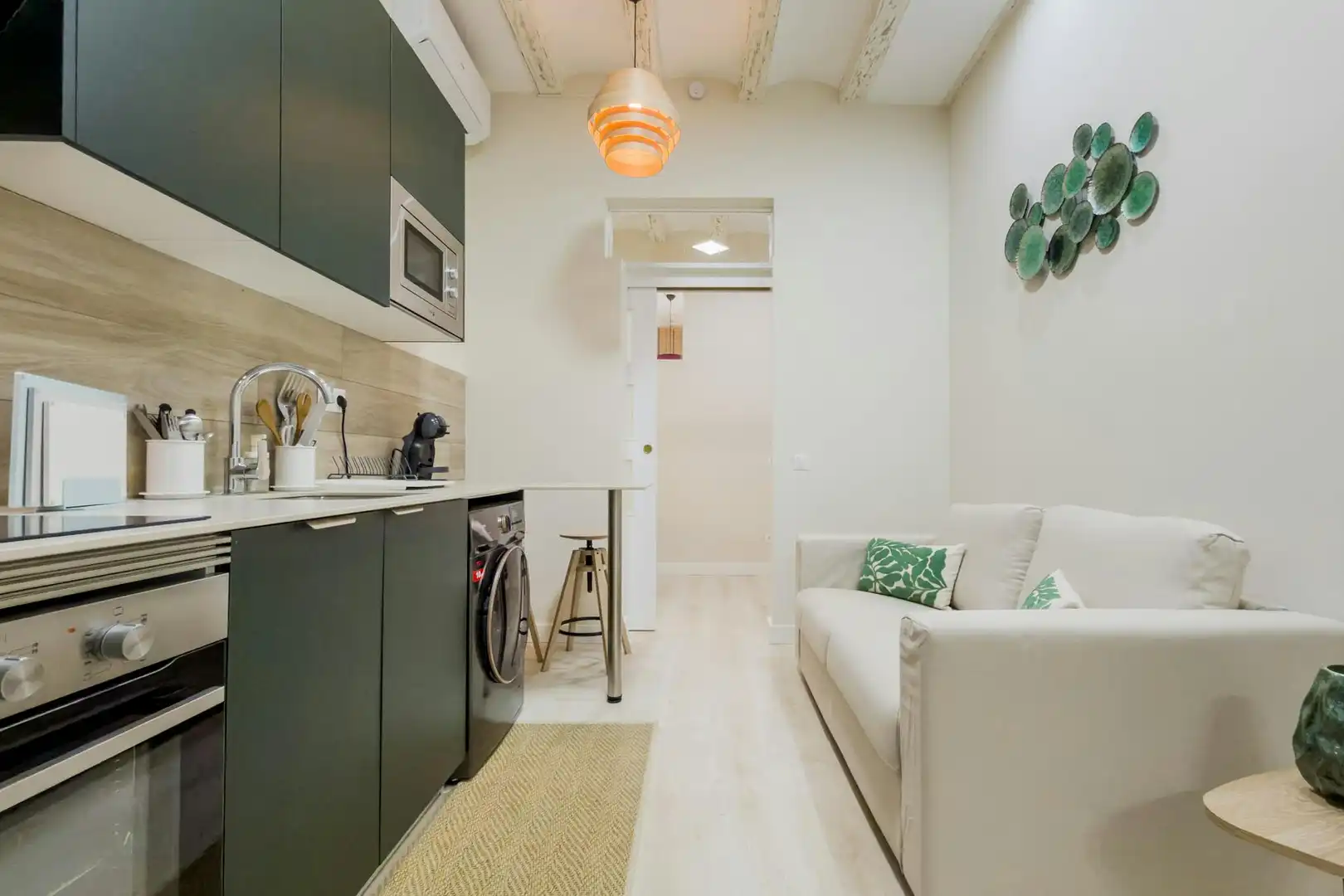 Kitchen of Flat for rent in Barcelona  with Air Conditioner, Heating and Furnished