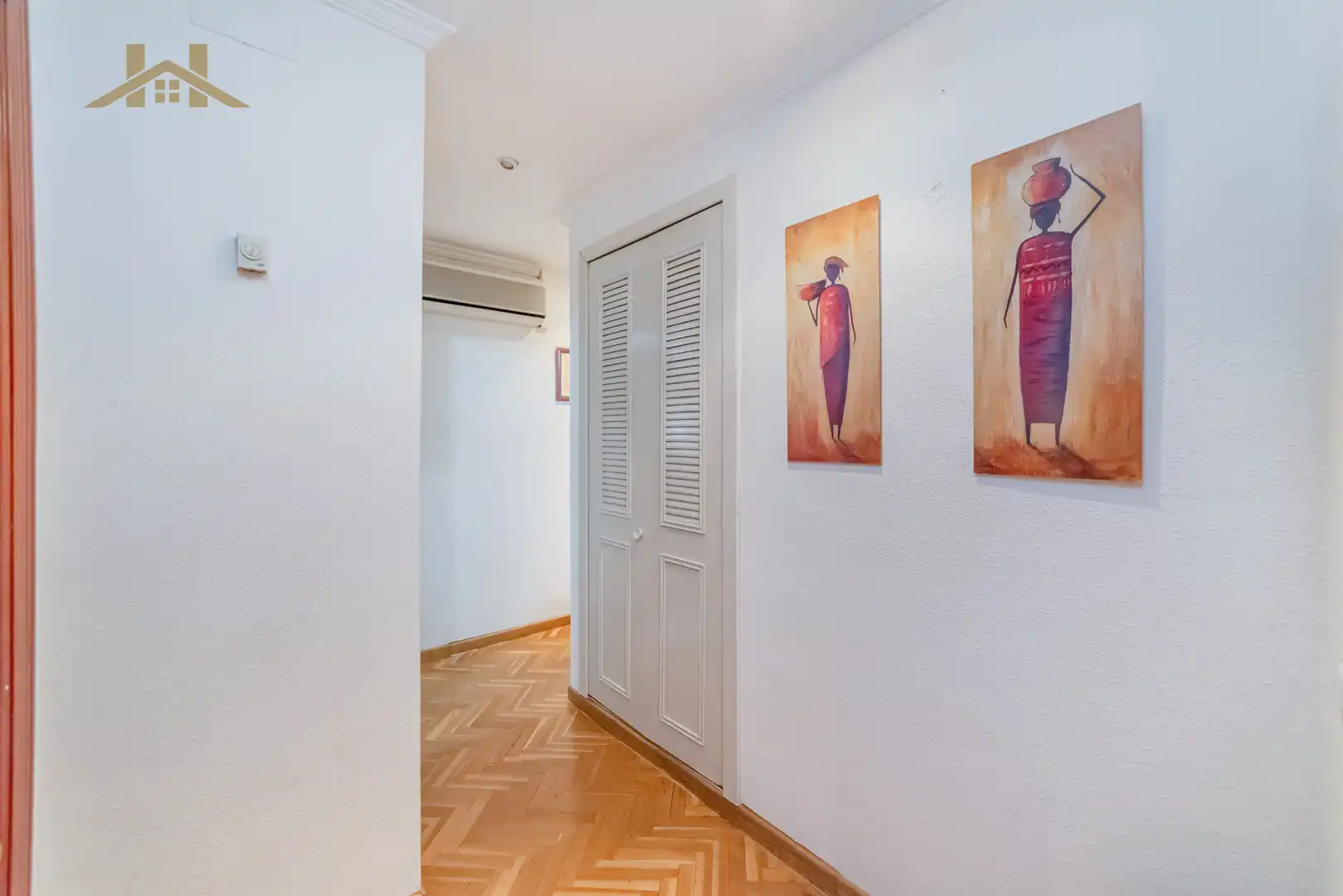 Flat for sale in Aranjuez  with Air Conditioner and Balcony