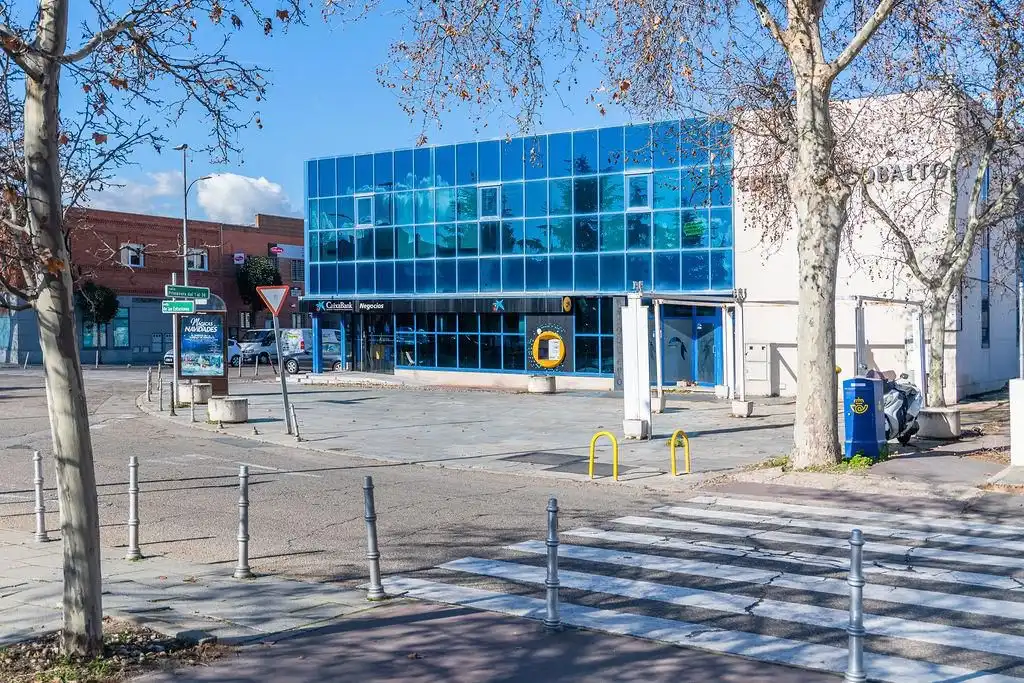 Edificio en venta en PRIMAVERA / AV. DE LAS ESTACIONES, Polígono de las Monjas