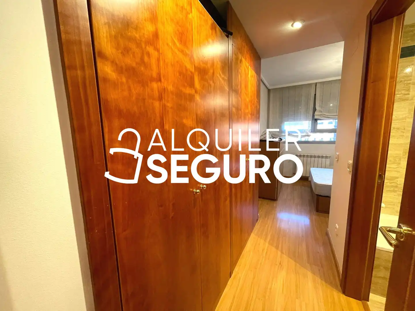 Bedroom of Flat for rent in Ciudad Lineal