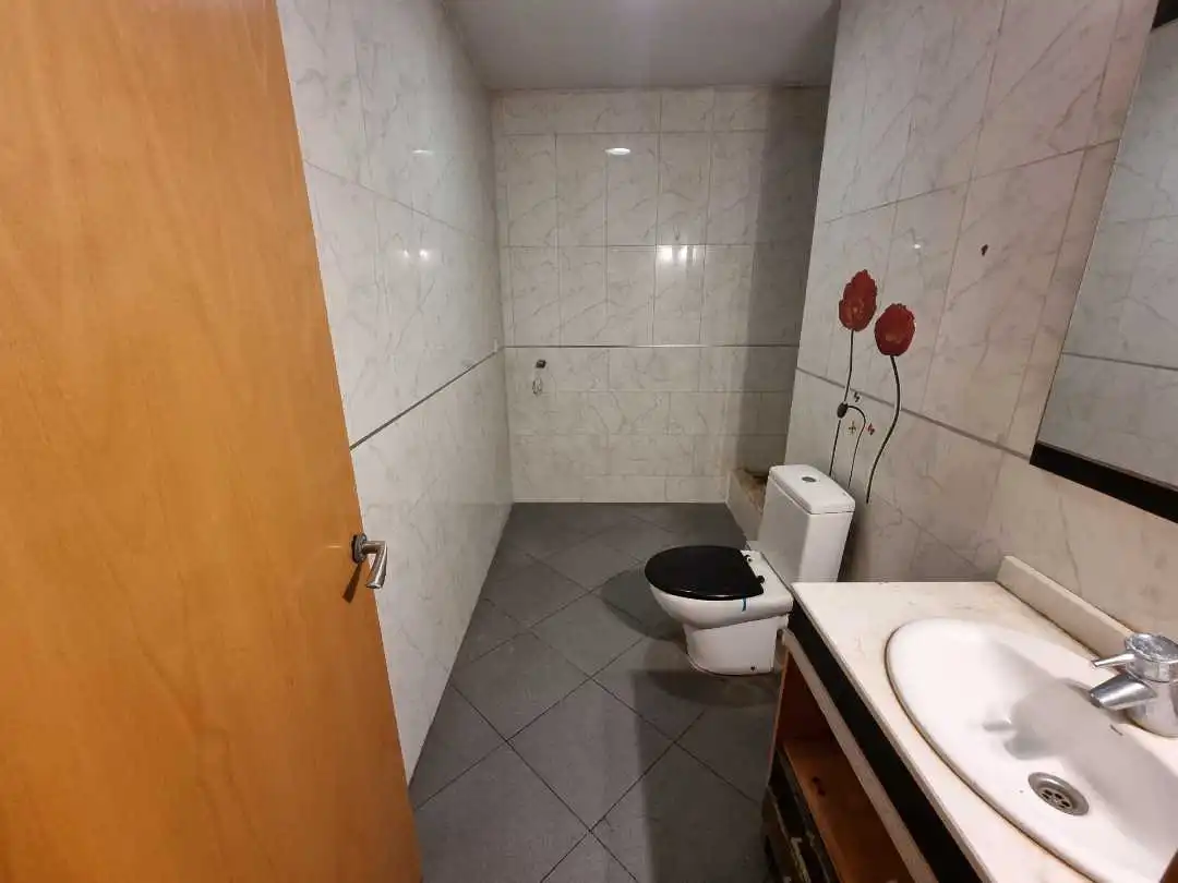 Buildings for sale in C/ Mozart , La Cogullada