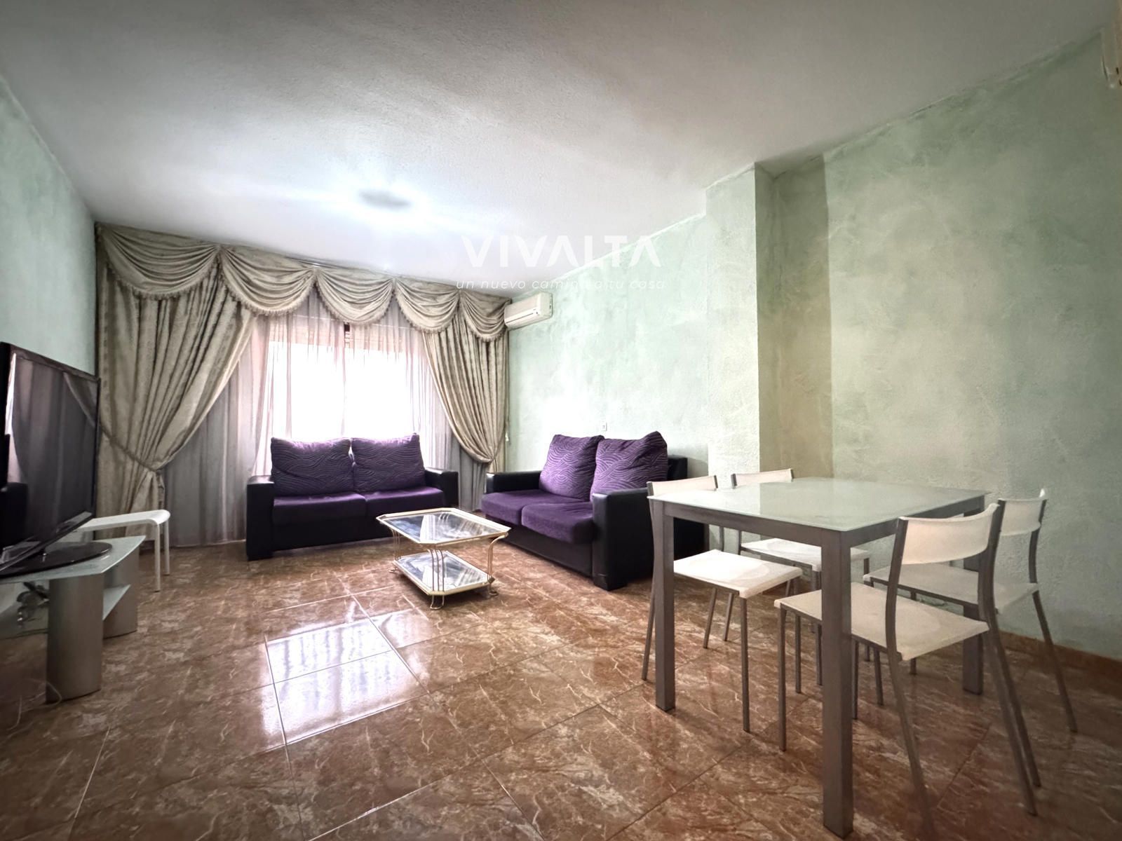 Sala d'estar de Pis en venda en  Madrid Capital amb Aire condicionat, Calefacció i Terrassa