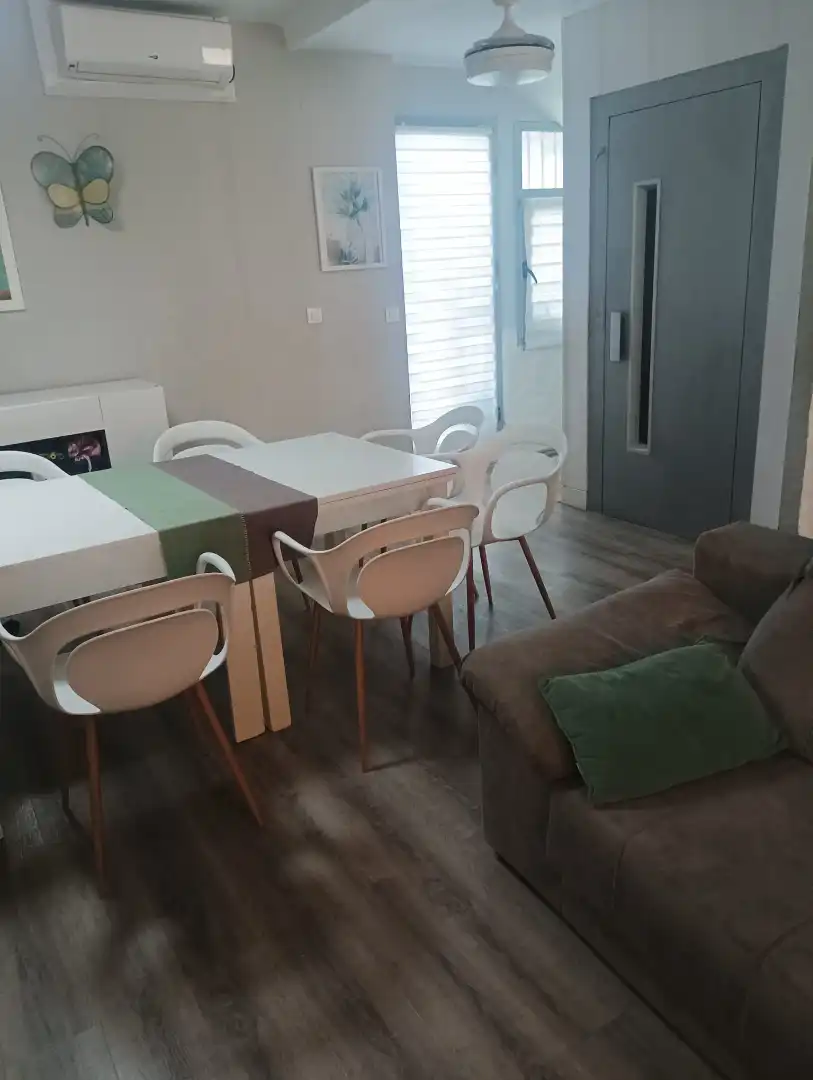 Dining room of Houses for sale in Sevilla  with Air Conditioner, Private garden and Parquet flooring