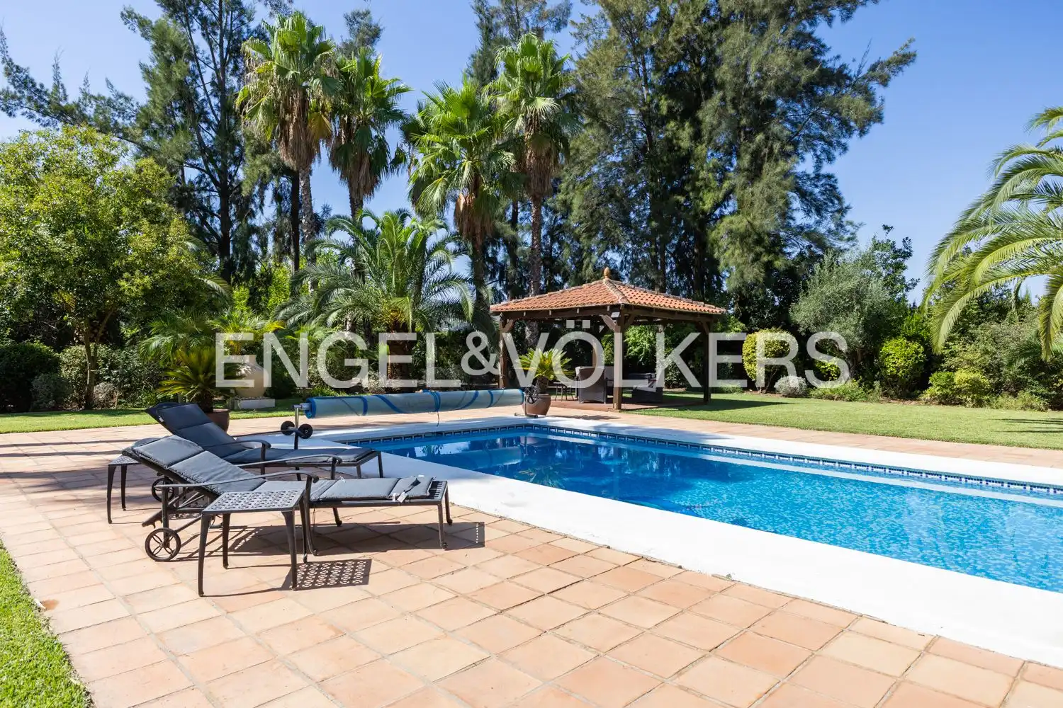 Swimming pool of Houses for sale in Pedreguer  with Air Conditioner, Heating and Private garden