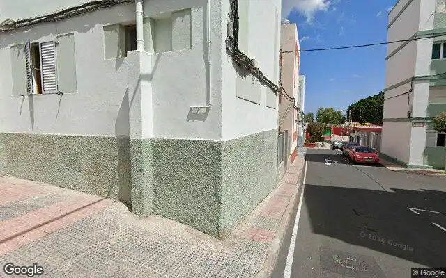 Vista exterior de Piso en venta en Telde