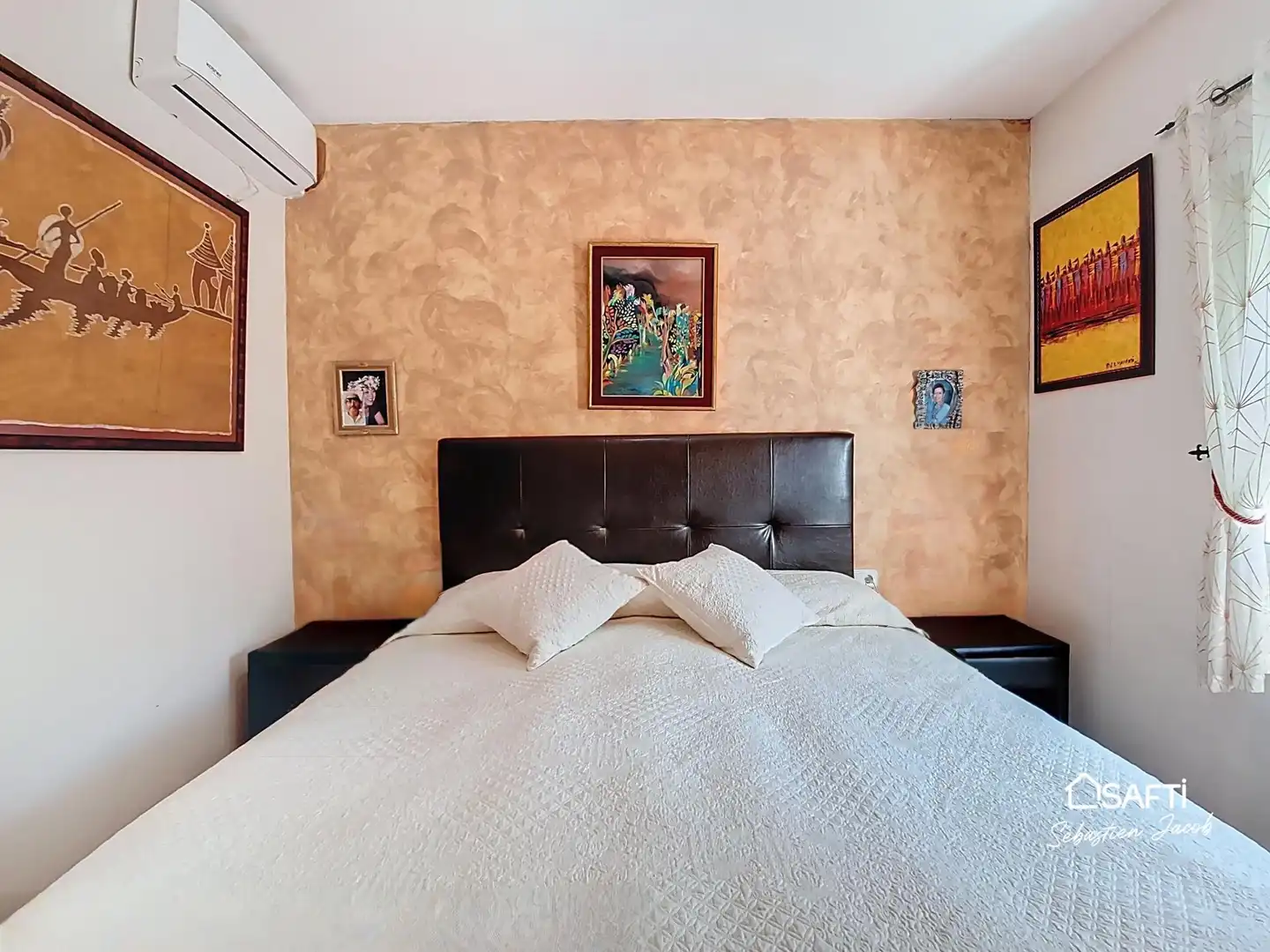 Bedroom of Houses for sale in Ador  with Terrace and Swimming Pool