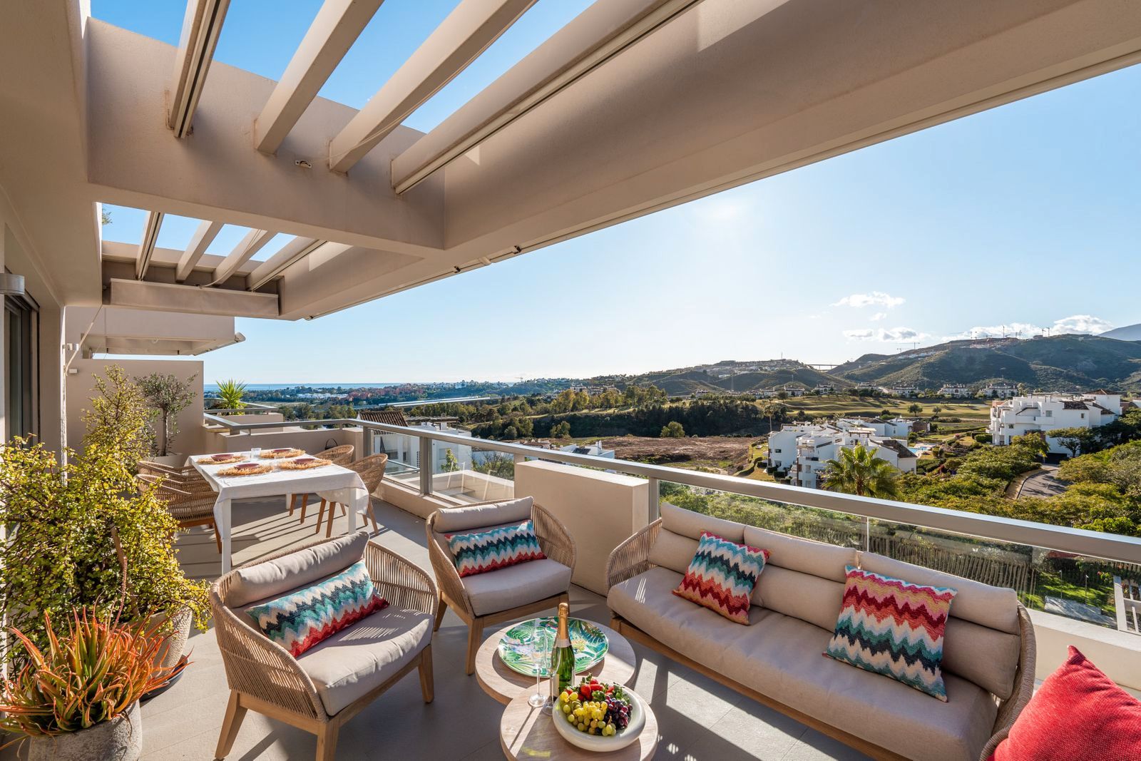 Terrace of Apartment for sale in Benahavís  with Terrace, Storage room and Furnished