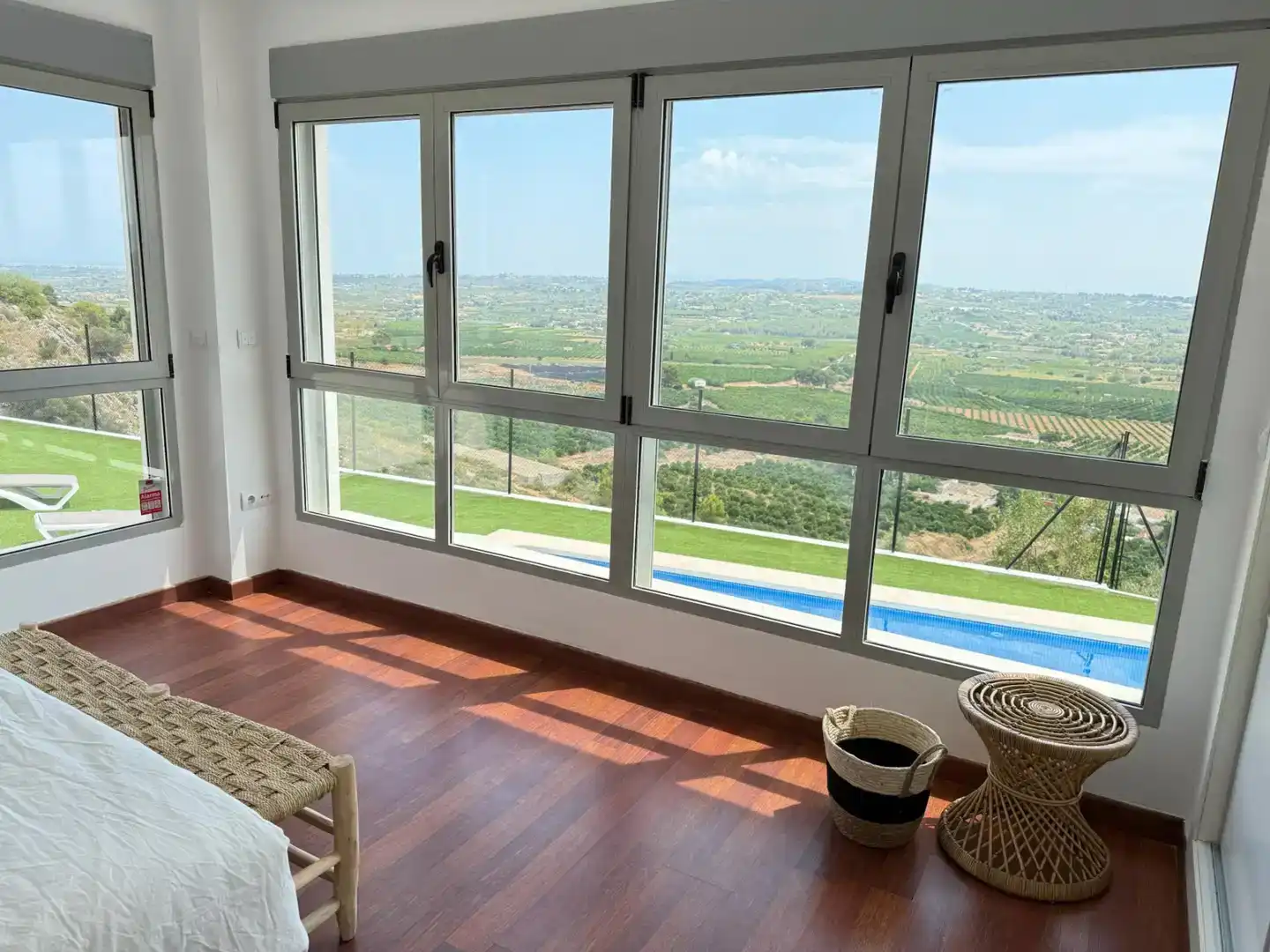 Terrassa de Casa o xalet de lloguer en Torrent amb Aire condicionat, Piscina i Balcó