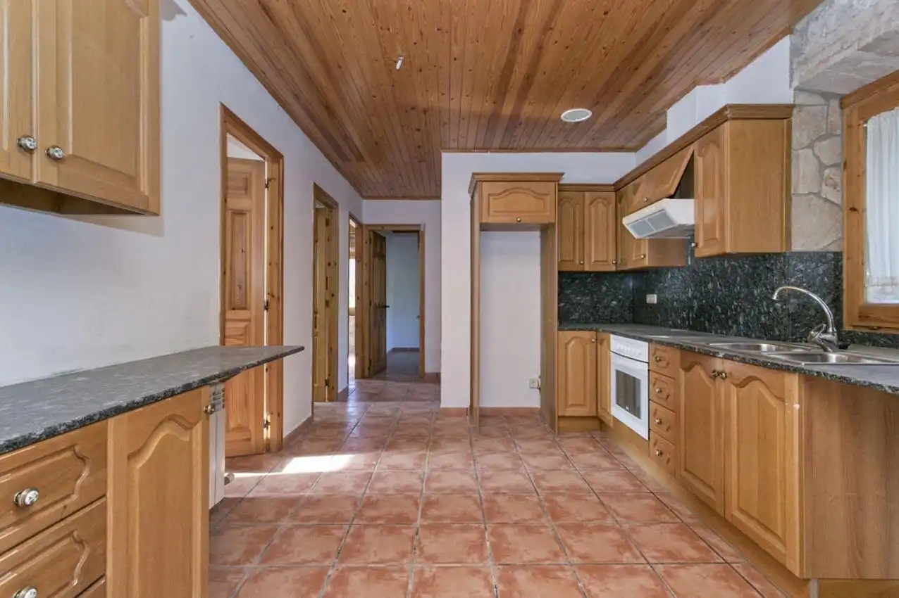 Kitchen of Flat for sale in Cercs, Barcelona