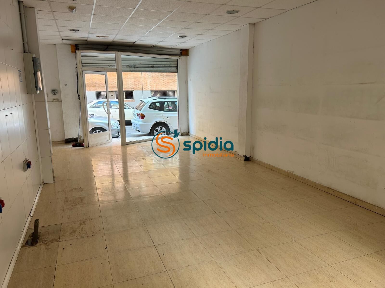 Local en venta en Águilas