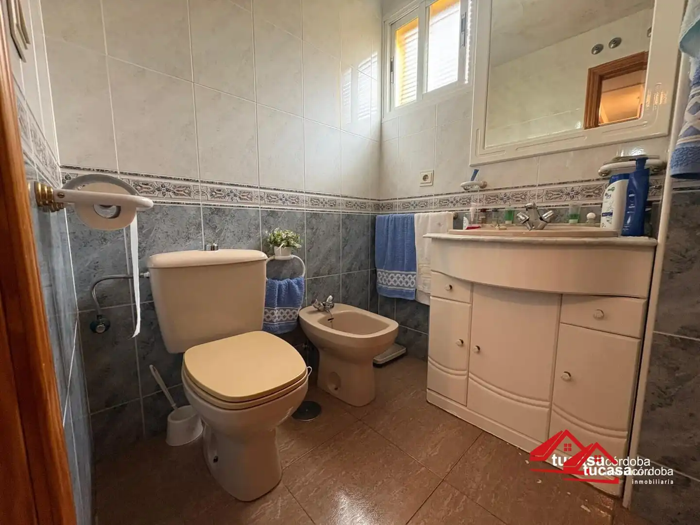 Bathroom of Flat for sale in Córdoba  with Air Conditioner and Balcony
