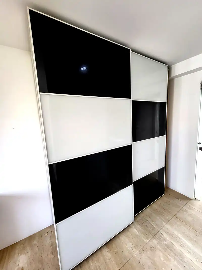 Vista exterior de Piso de alquiler en Vigo  con Amueblado, Horno y Lavadora