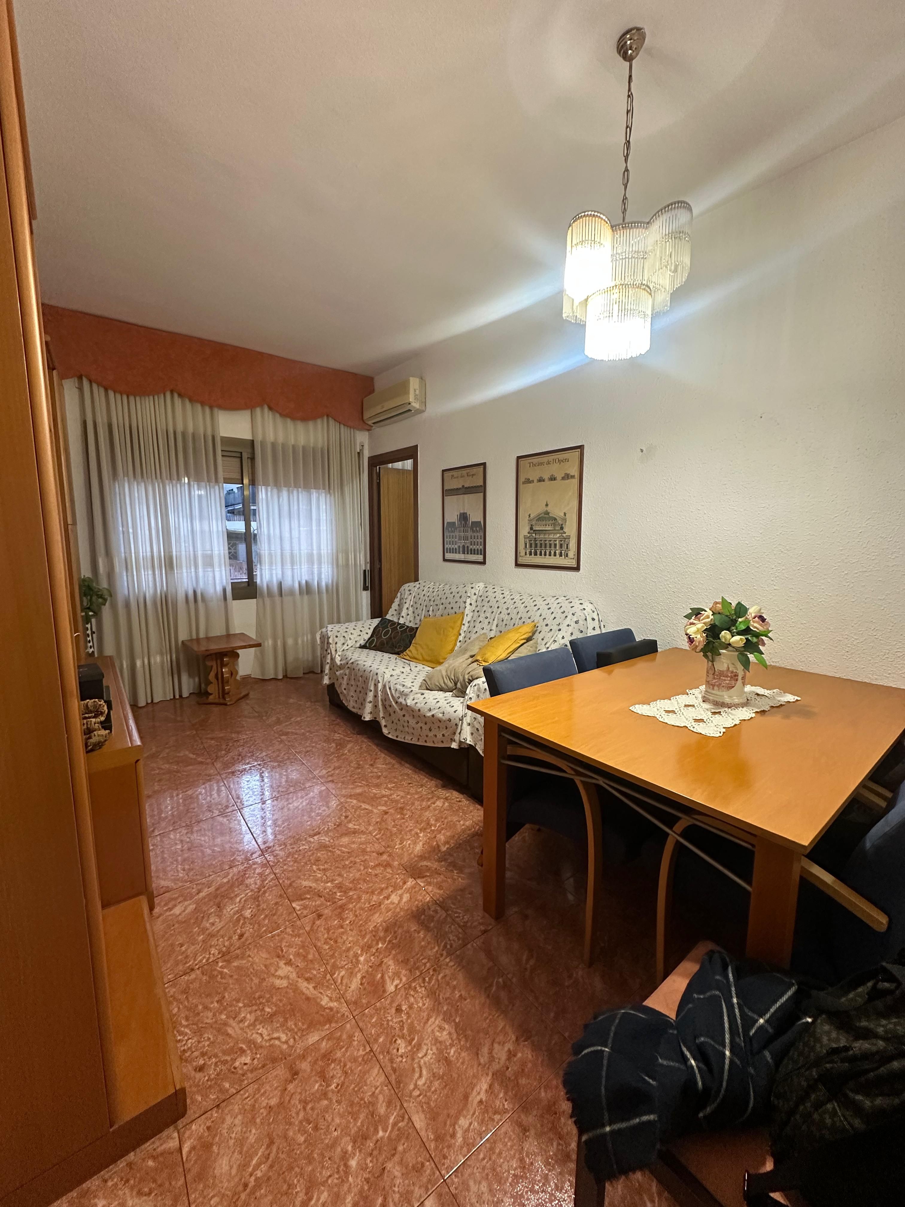 Living room of Flat for sale in  Barcelona Capital  with Heating and Terrace