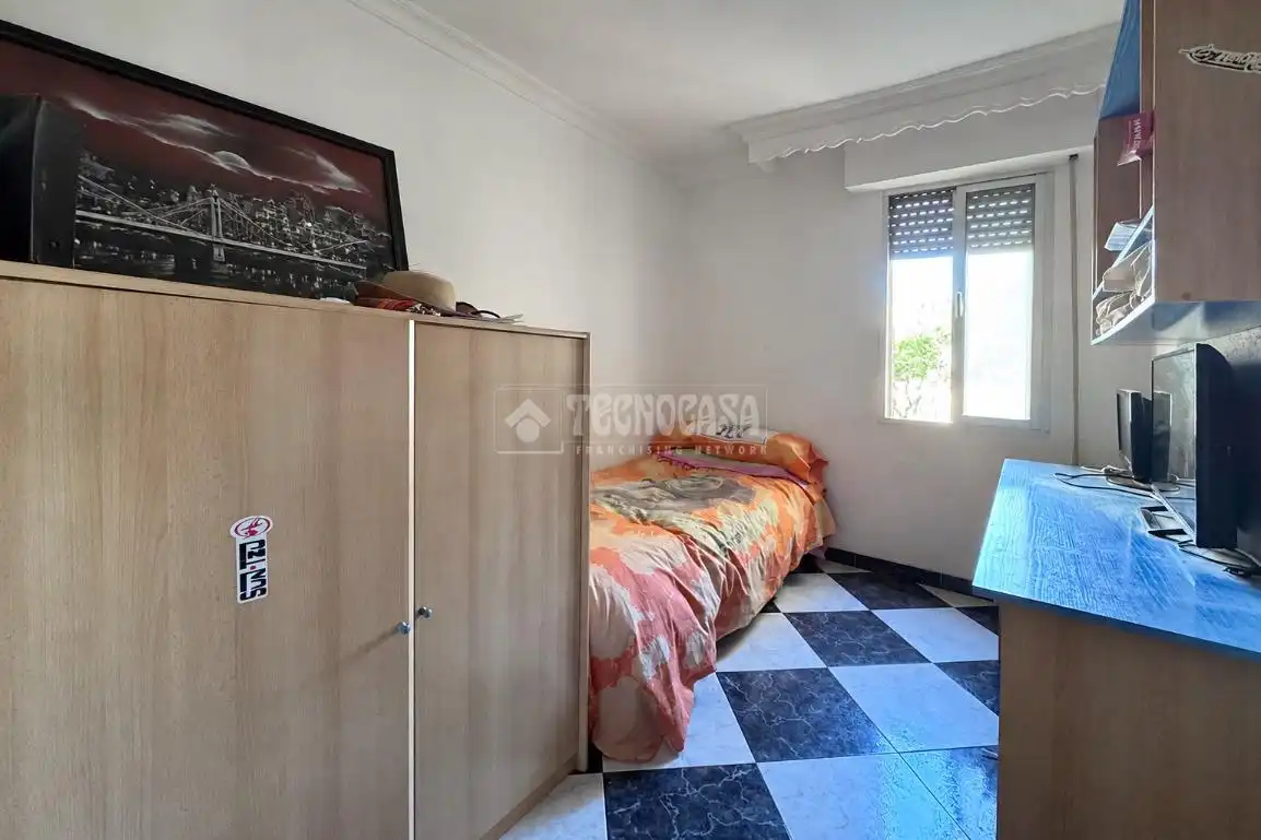 Bedroom of Flat for sale in Torremolinos