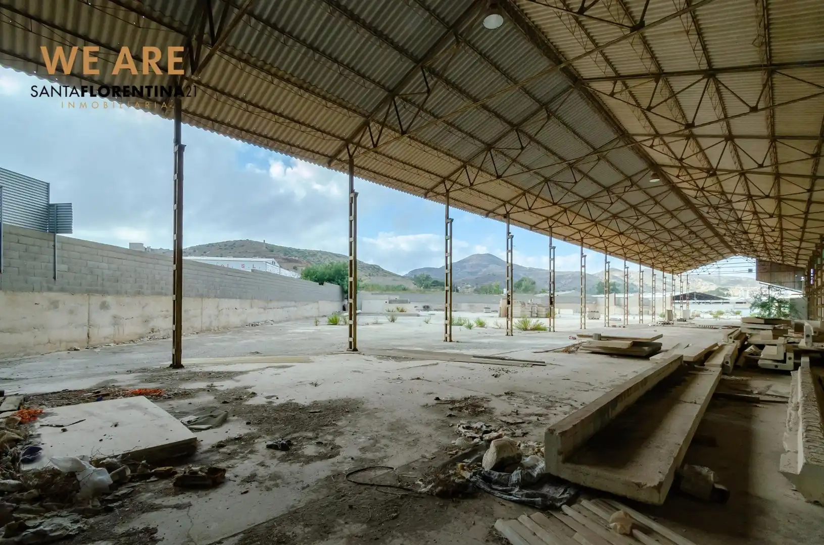 Nau industrial de lloguer en Cartagena