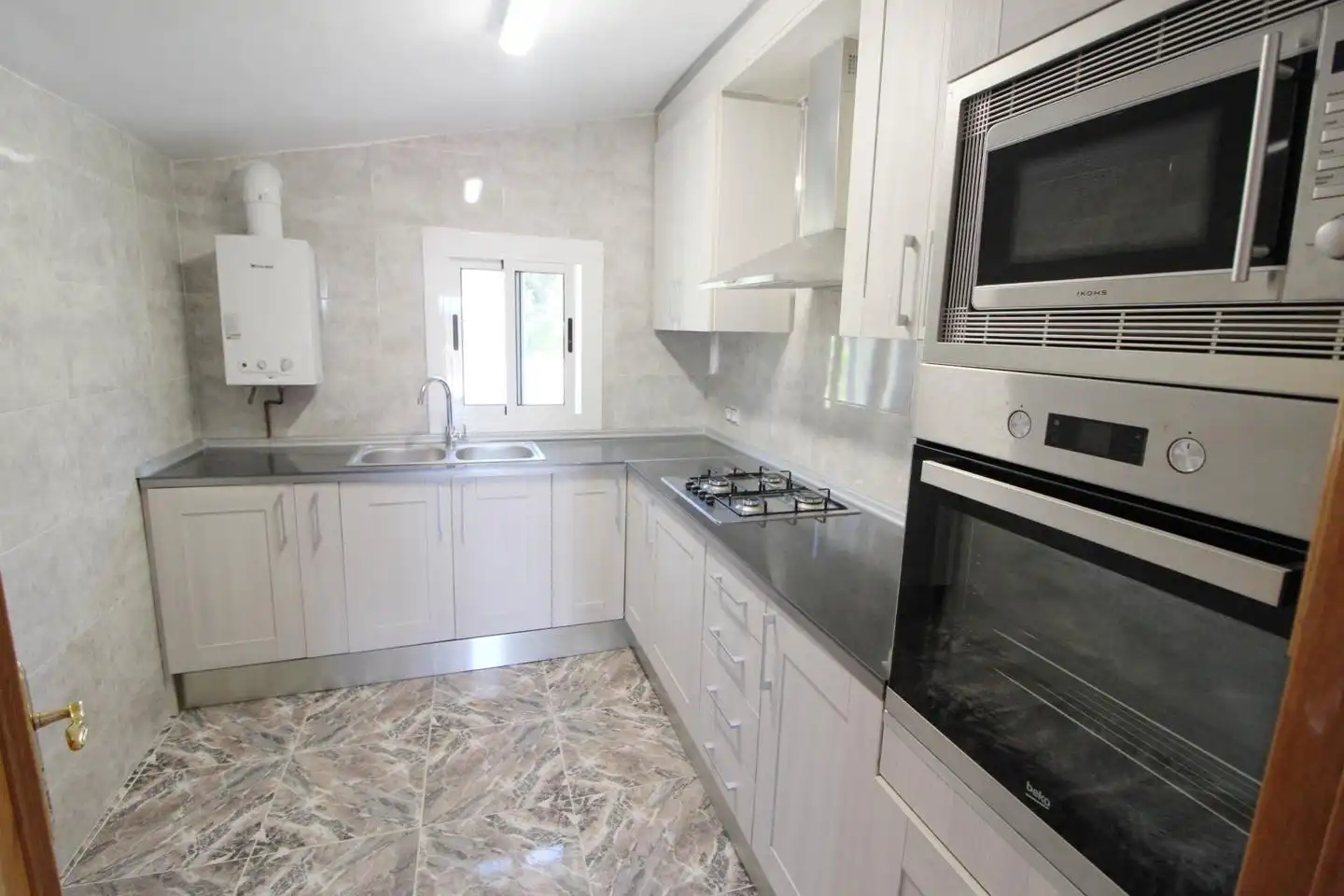 Haus mit Garten zum Verkauf in Montbarbat, imagen 32