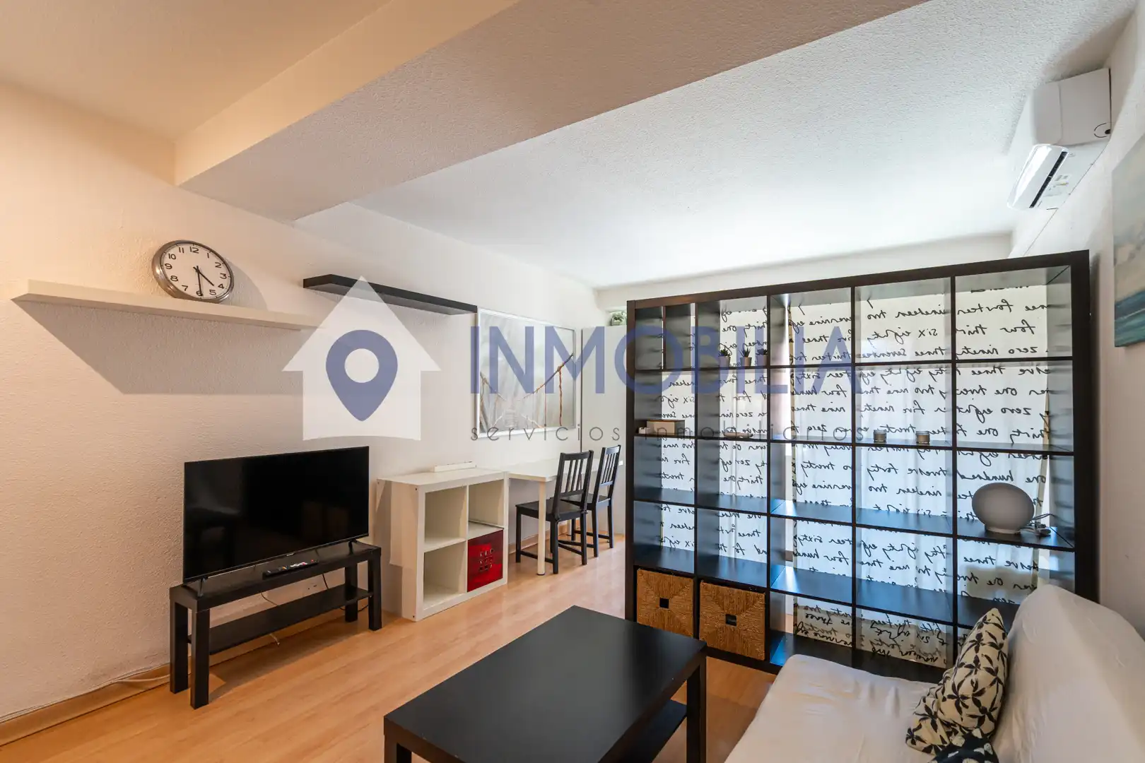 Vista exterior de Piso en venta en Madrid con Aire acondicionado, Calefacción y Piscina