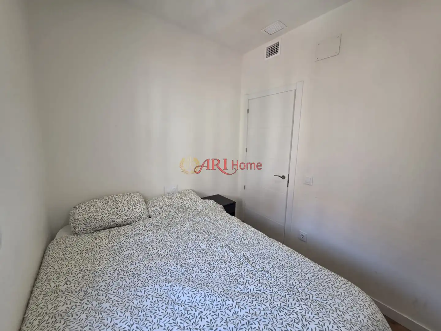 Bedroom of Flat for rent in Madrid  with Air Conditioner, Heating and Furnished