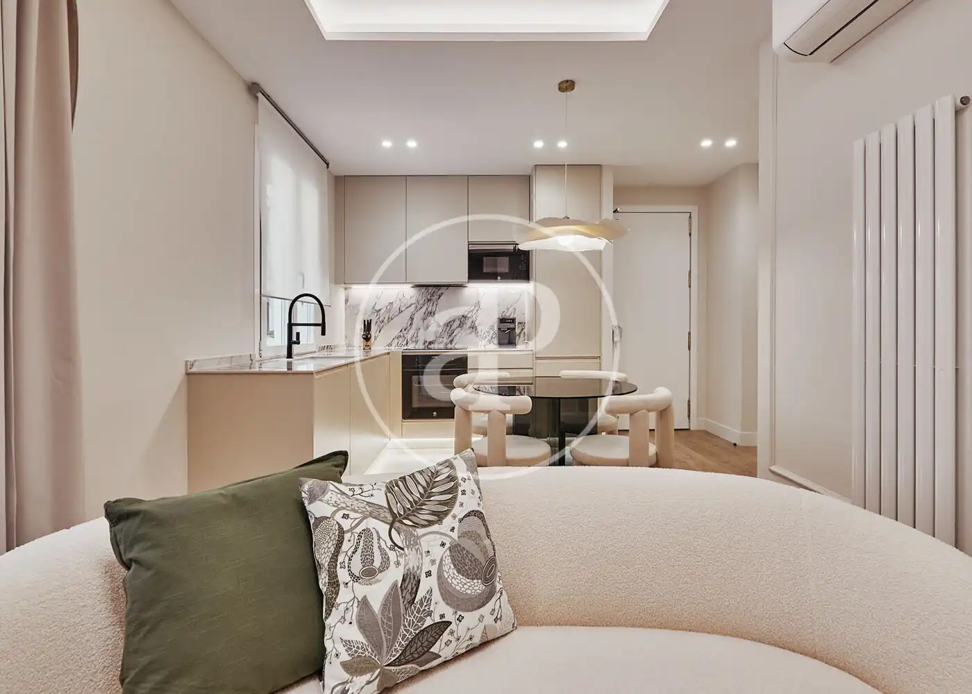 Sala de estar de Piso en venta en Madrid con Calefacción y Amueblado