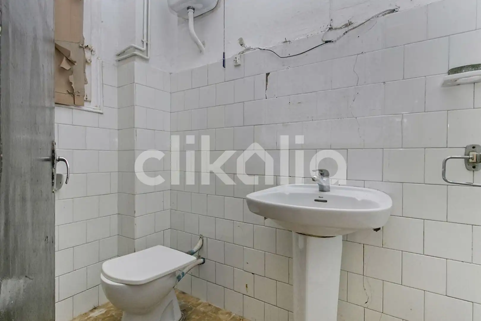 Bathroom of Flat for sale in Manresa  with Heating and Terrace