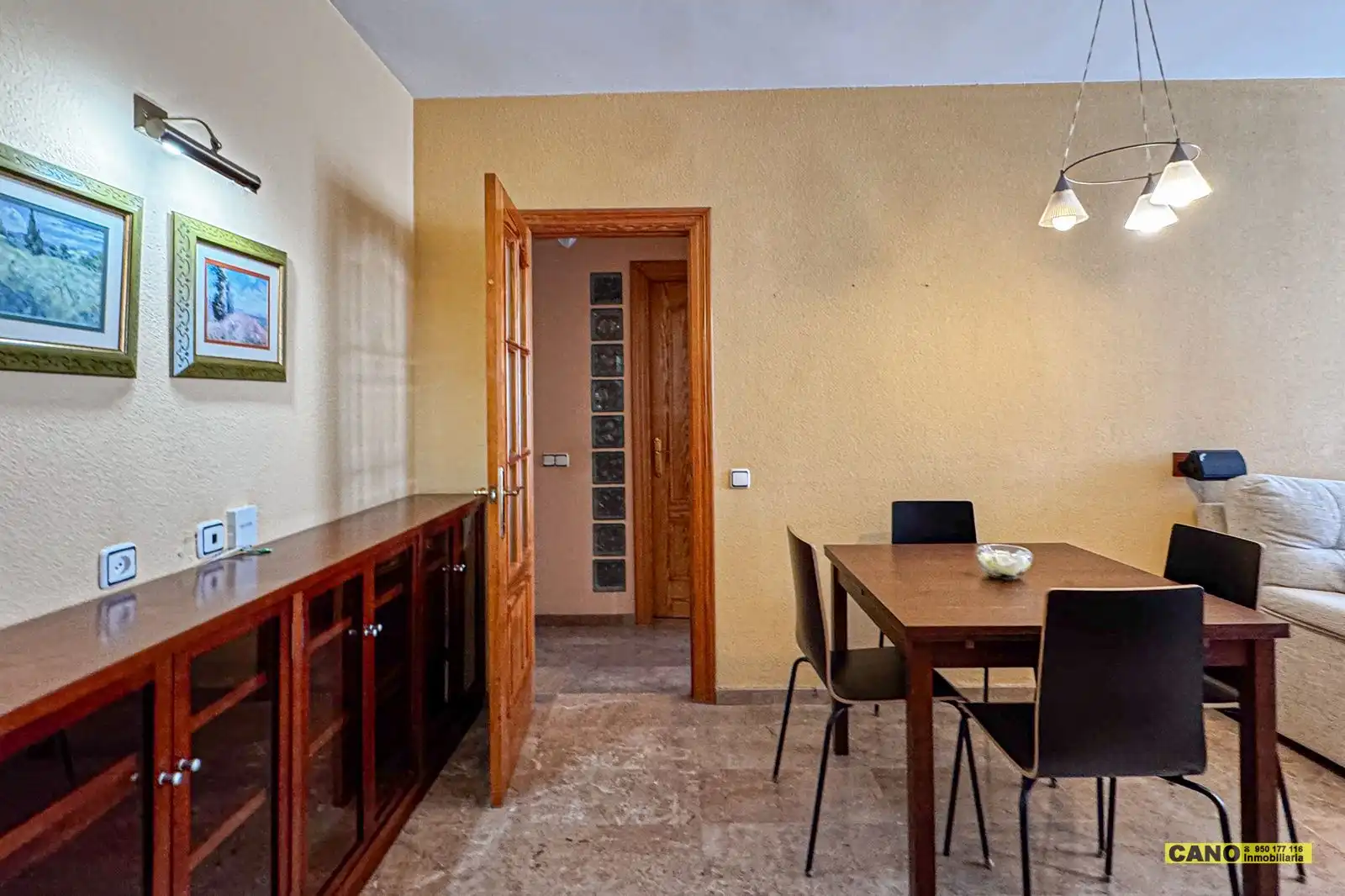 Comedor de Piso en venta en Almería con Trastero