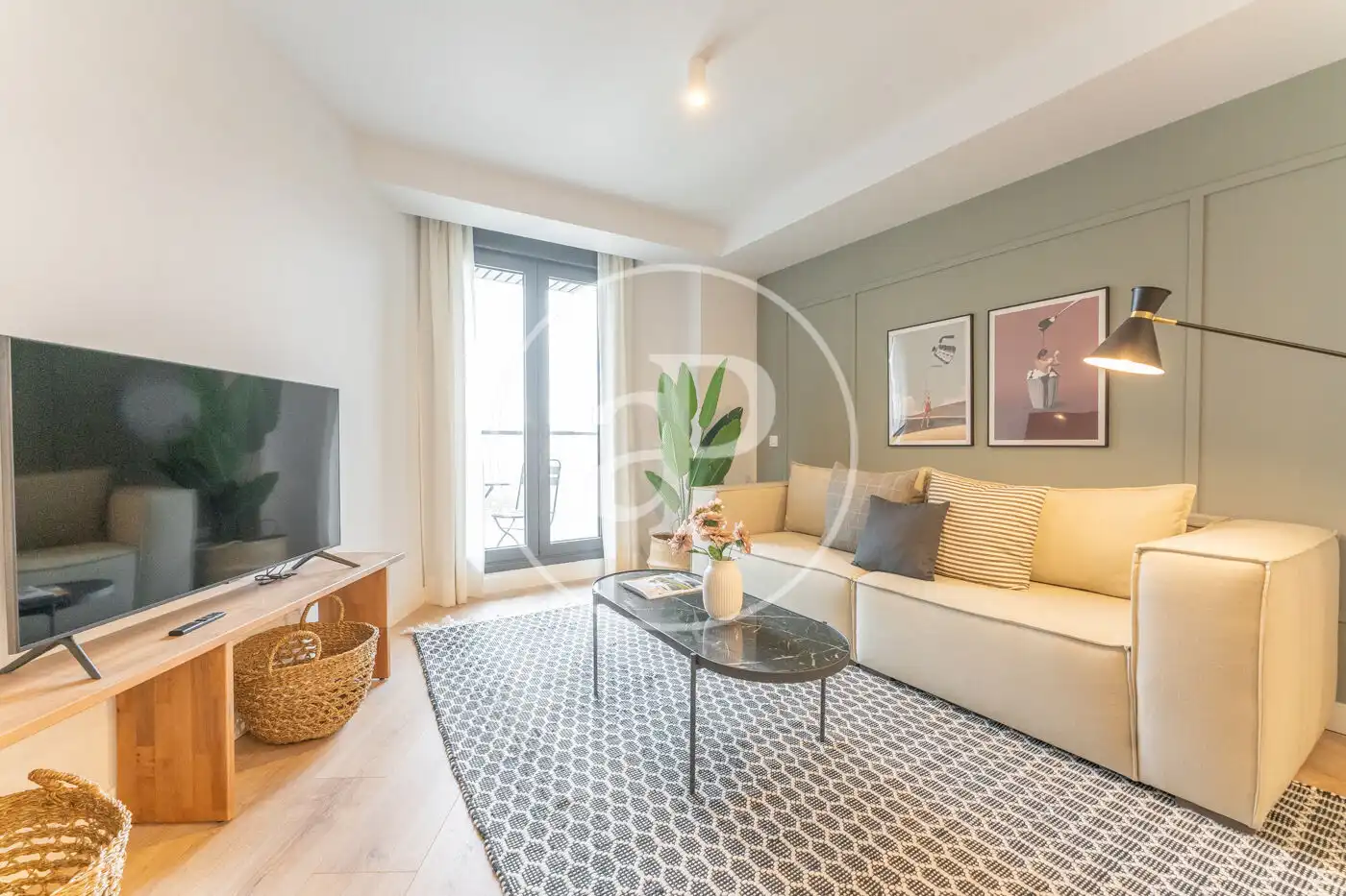 Wohnzimmer von Wohnung zur Miete in Madrid mit Klimaanlage, Heizung und Privatgarten