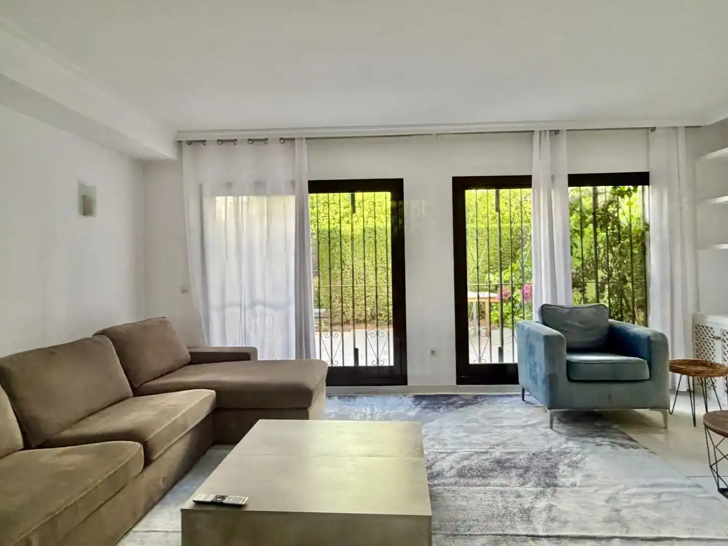 Einfamilien-Reihenhaus zur Miete in Marbella, Málaga