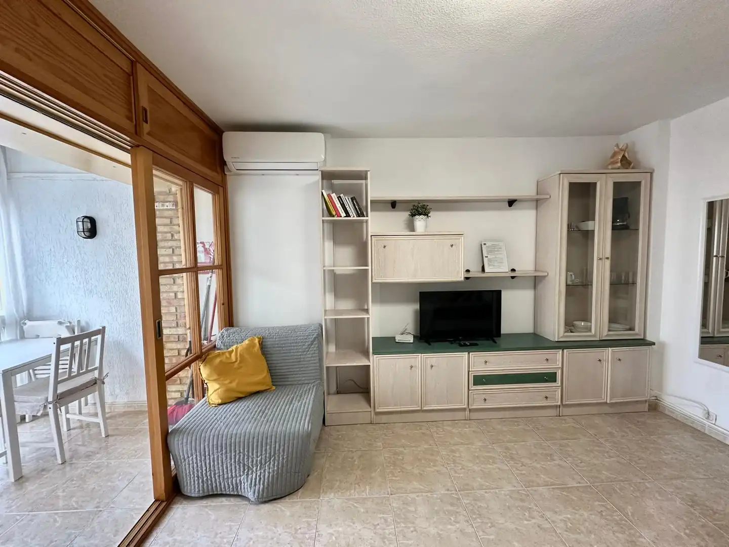 Apartment with pool for sale in Calle Luis Vives, imagen 14