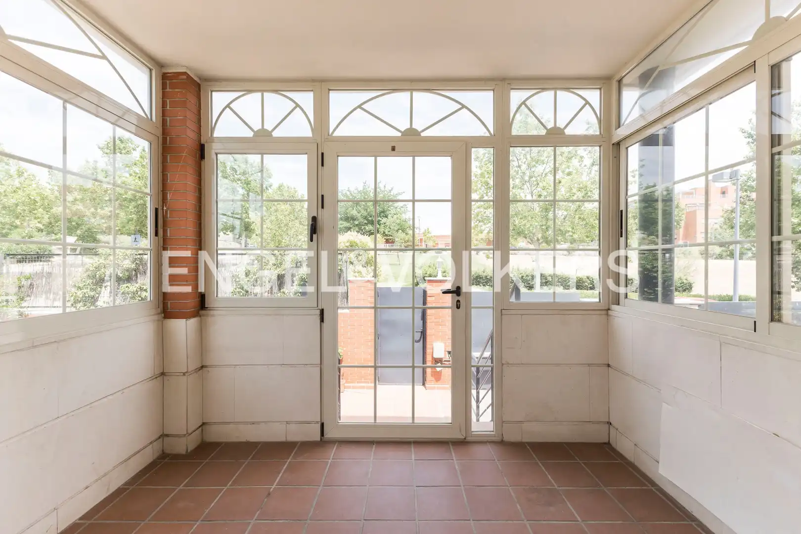 Detached homes for sale in Paracuellos de Jarama  with Air Conditioner, Heating and Private garden
