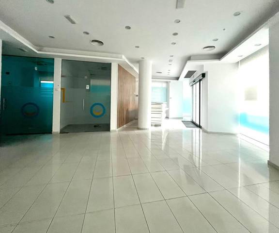 Local comercial en Alquiler en Calle SAN FRANCISCO en Casco Antiguo