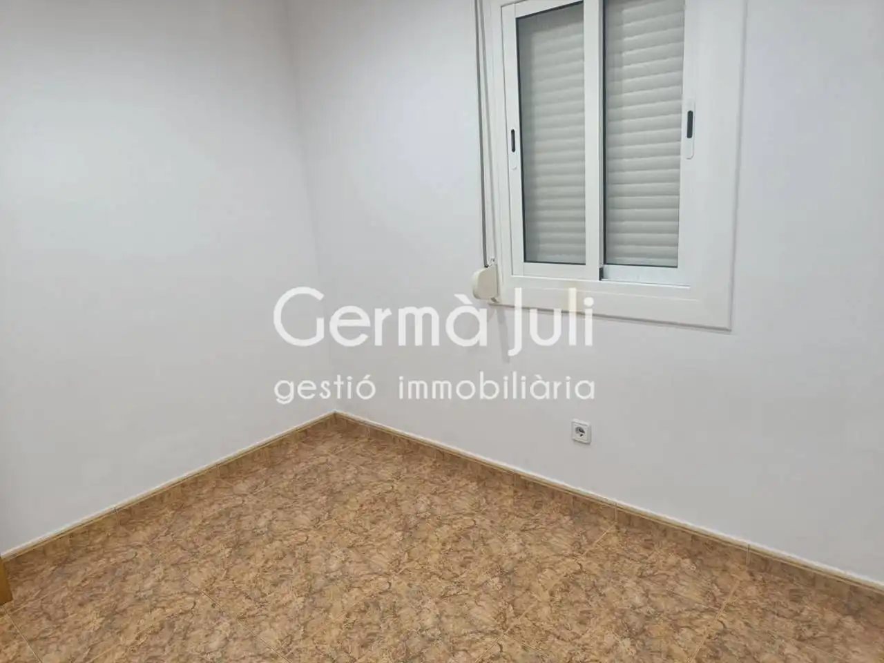 Schlafzimmer von Wohnungen zum Verkauf in Badalona