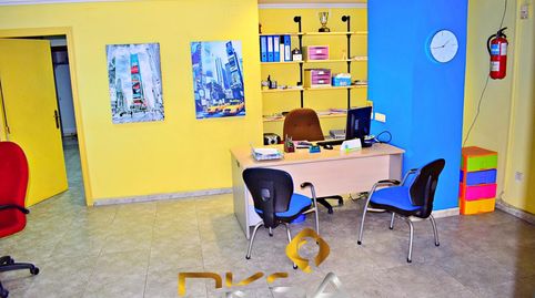 Foto 2 von Geschaftsraum zum Verkauf in Almazora, Avenida de Valencia - Avenida de Casalduch, Castellón de la Plana / Castelló de la Plana