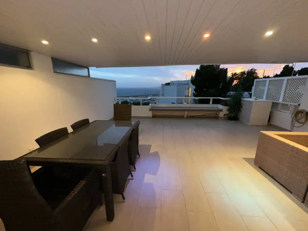 Terrasse von Wohnung zum Verkauf in Calvià mit Klimaanlage, Privatgarten und Terrasse