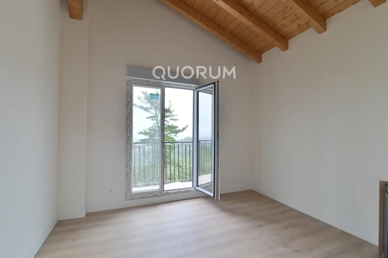 Habitación de Casa adosada en venta en Mungia con Calefacción, Jardín privado y Trastero