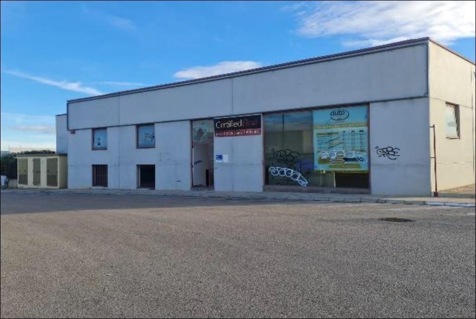 Exterior view of Industrial buildings for sale in Alzira