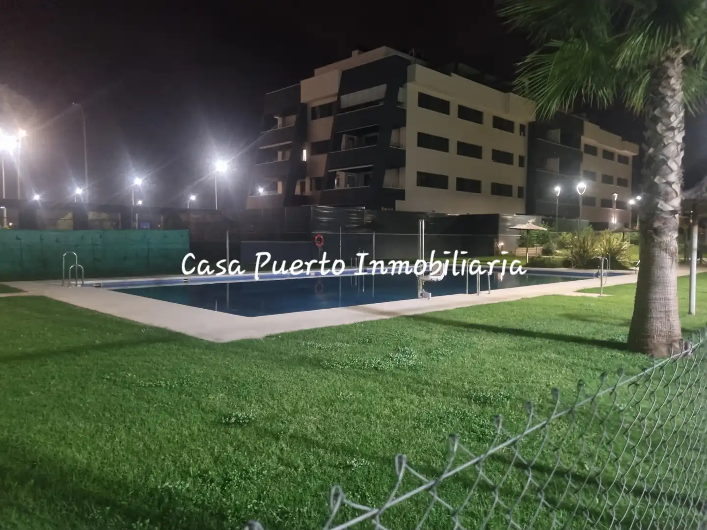 Piscina de Pis de lloguer en El Puerto de Santa María amb Aire condicionat, Calefacció i Jardí privat