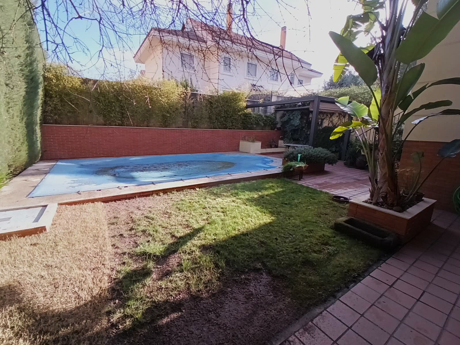 Piscina de Casa o chalet en venta en Mérida con Aire acondicionado, Calefacción y Jardín privado