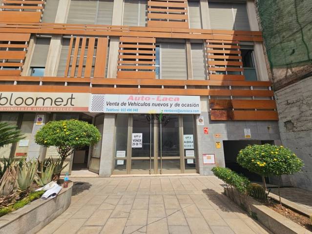 Local comercial en Alquiler en Los Llanos - El Cabo