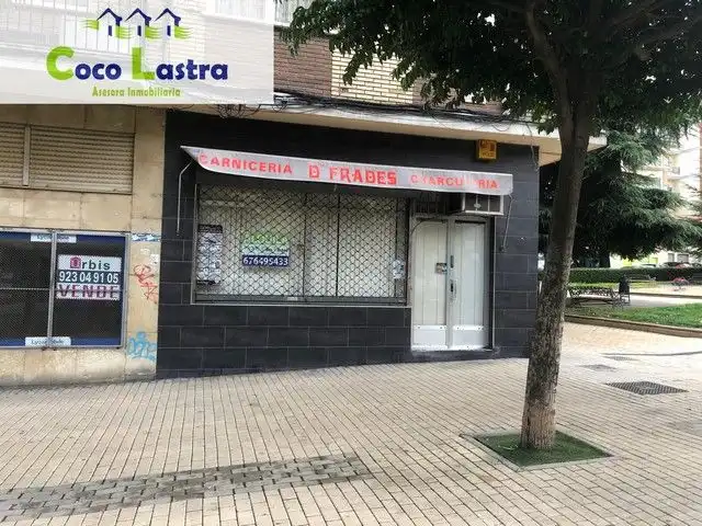 Local de lloguer a Avenida de Alfonso VI, 4, Chinchibarra