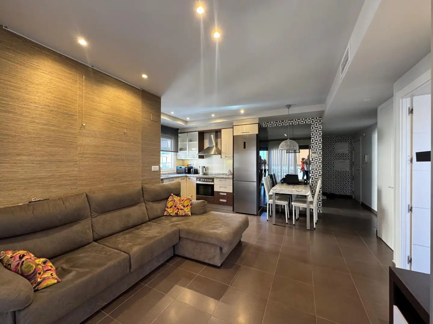 Flat with pool for sale in Campello Playa, imagen 2