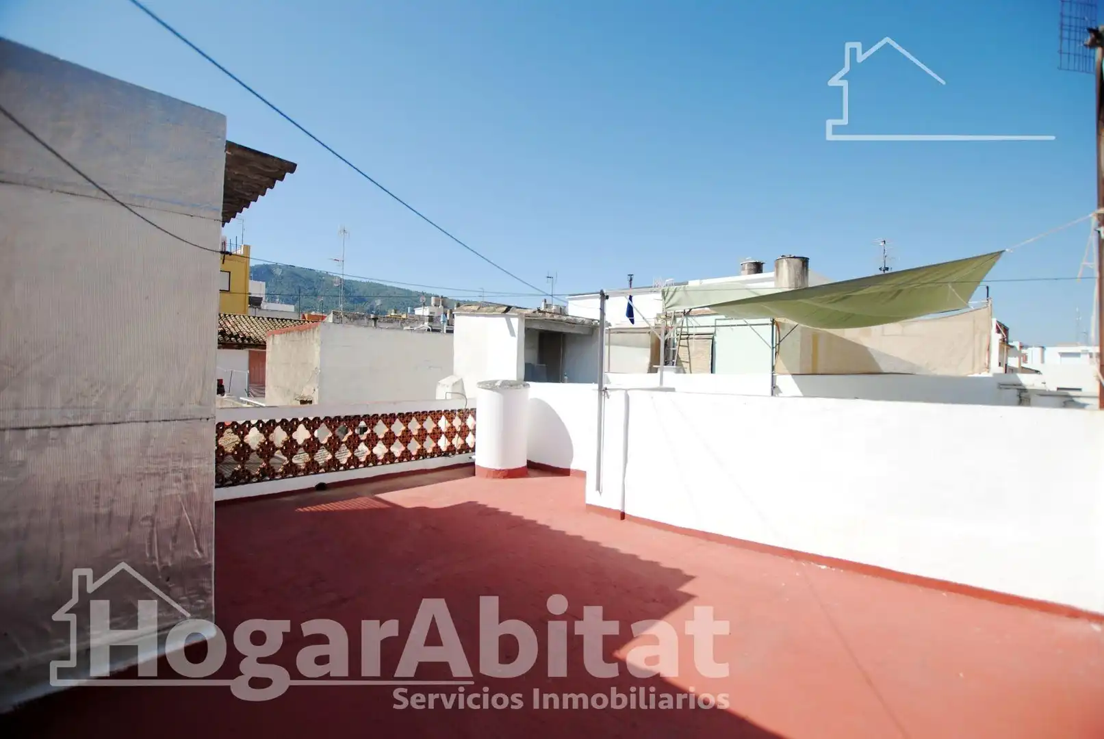 Vista exterior de Casa o chalet en venta en Tavernes de la Valldigna con Terraza, Trastero y Amueblado