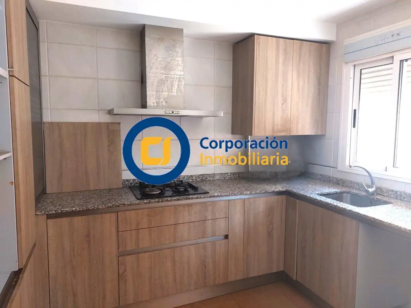 Cuina de Dúplex en venda en Lorca amb Jardí privat